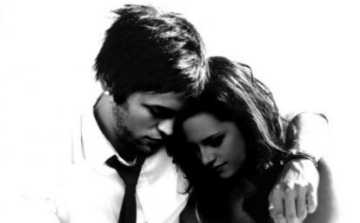 Tovább bonyolódik a Robert- Kristen ügy