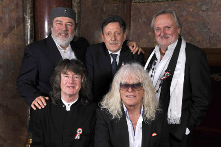 Zenészeket támogat majd az Omega Alapítvány