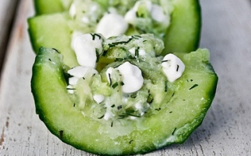 Görög töltött uborka