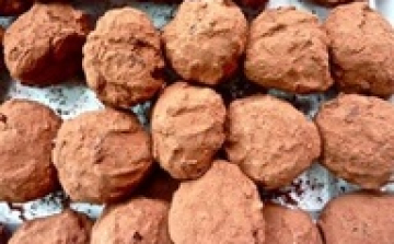 Egyszerű és gyors csokoládés trüffel 