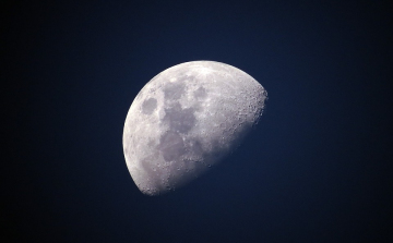 Péntekre halasztotta a NASA az Artemis I indítását