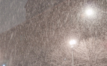 Havazás - Kedden néhol több mint 10 centiméternyi hó hullhat
