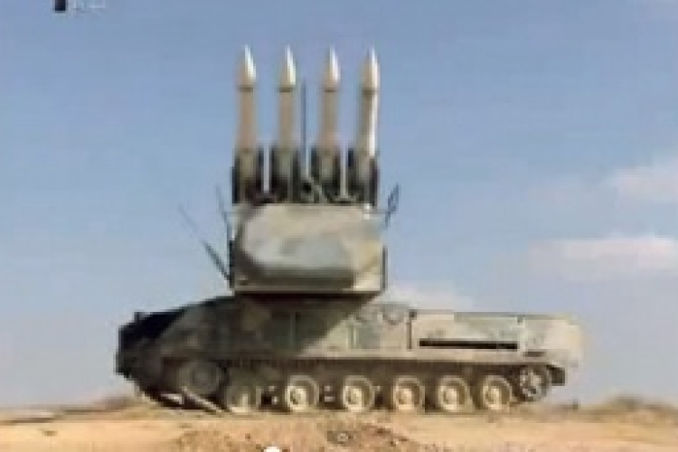 Szíria - Orosz lap szerint az Sz-300-as légvédelmi rendszerek már Szíriában vannak