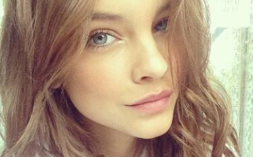 A csodaszép Palvin Barbara a Golden Globe-gálán
