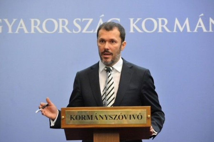 Árvíz - Kormányszóvivő: ötven éve nem tapasztalt árvízre kell számítani