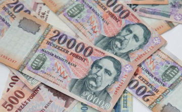 Beintett a forint a kényszeres huhogóknak