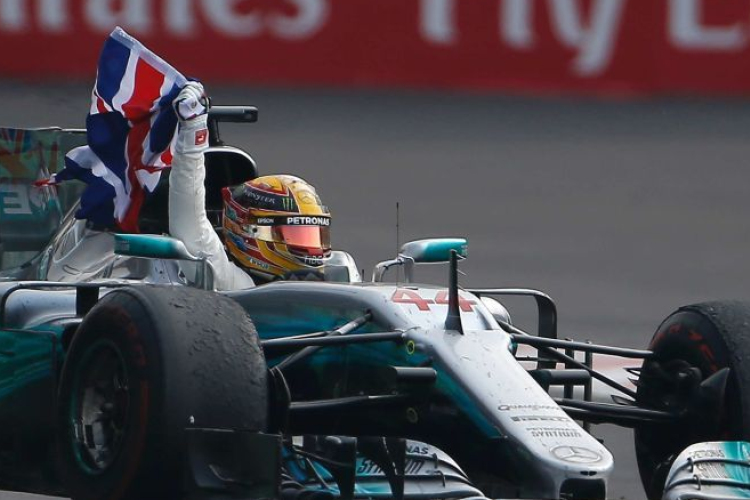 Mexikói Nagydíj - Hamilton negyedszer világbajnok, Verstappen nyert