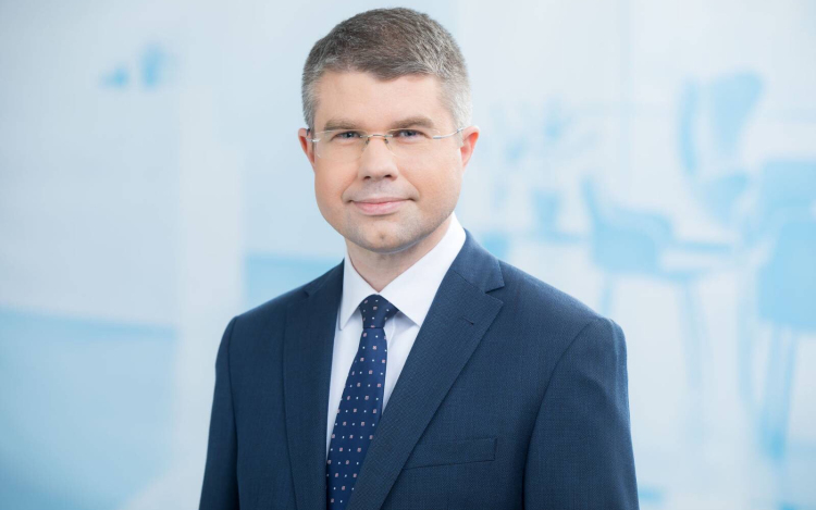 Magyar Péter: a fideszes Ágh Péter csalással nyert, nem ismerjük el legitim képviselőnek!