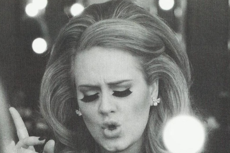 Jön Adele új albuma!