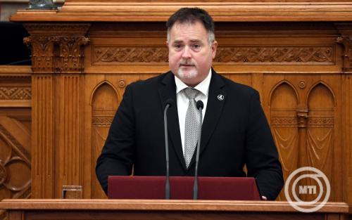 Az ÁSZ elnöke kezdeményezte az Integritás Hatóság elnöke jogviszonyának megszüntetését
