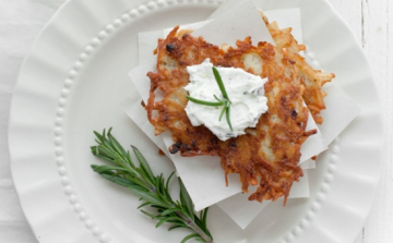 Krumplis palacsinta fűszeres mártással