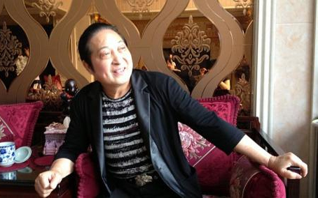 Egy állítólagos csikung-mester fejére vadásznak Kínában