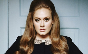 Adele elhagyja hazáját!