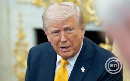 Iráni konfliktus - Donald Trump: 