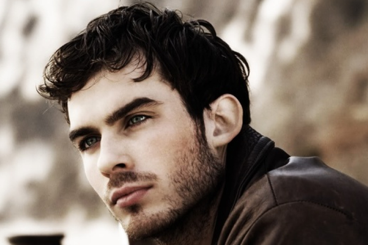 Christian Grey szerepét kapja...