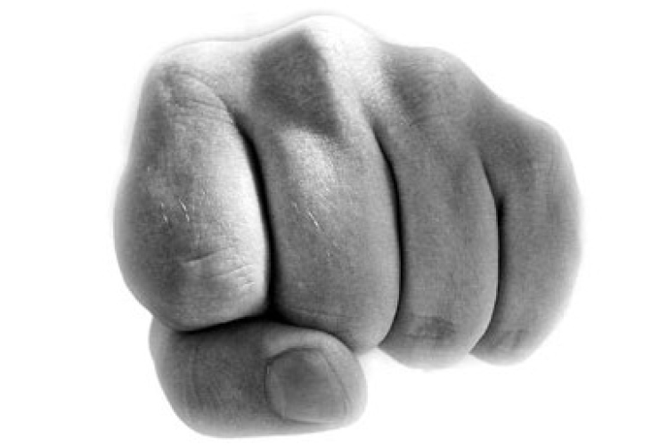 Megütötték a Raoul Wallenberg Egyesület elnökét egy focimeccsen