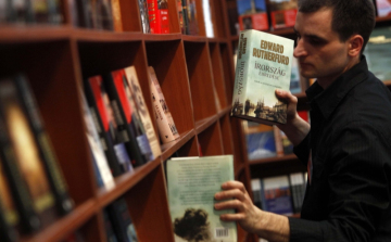 Minden gyerek kapjon könyvet február 14-én