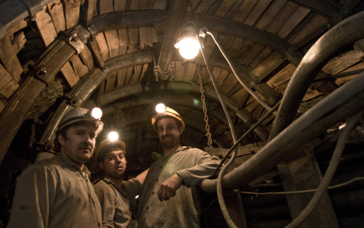 Emmi: a tárca kész egyeztetni a bányászokkal