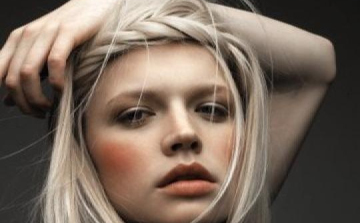 Csütörtöki villámfrizura