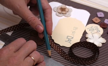 Egy életre szóló ajándék: a scrapbook