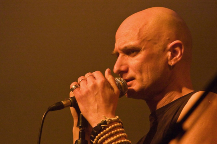 Megkönnyeztük! Megható dalt írtak Cipő emlékére