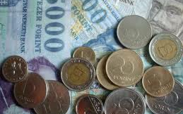 NGM: újra spekulálnak a forint ellen